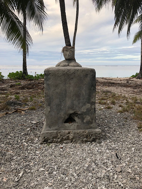 Statue, totem